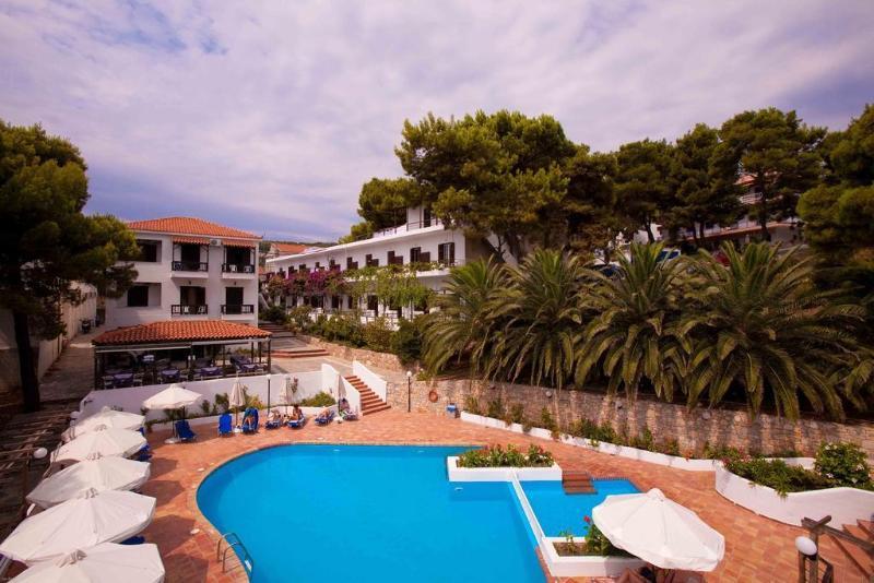 Paradise Hotel Patitírion Esterno foto